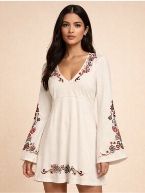 Free People Folk Boho Ivory Embroidery Low Neck Bell Sleeves Mini Dress Size 0